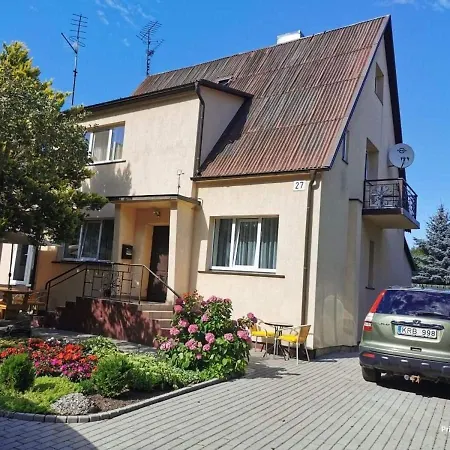 Vasario 16-osios 27 Kambariu Nuoma * Palanga